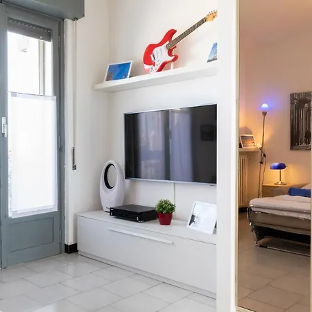 La Veranda - Bright Floor With Views Of The Madonnina Апартаменты Милан